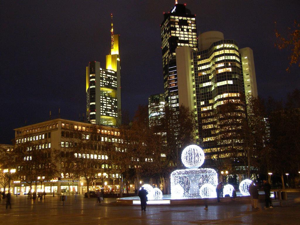Hotel Astoria Frankfurt nad Menem Zewnętrze zdjęcie