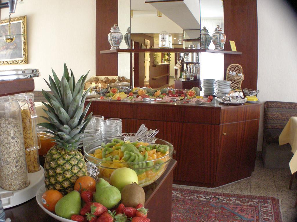 Hotel Astoria Frankfurt nad Menem Zewnętrze zdjęcie