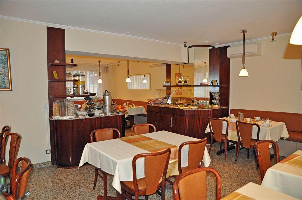 Hotel Astoria Frankfurt nad Menem Zewnętrze zdjęcie