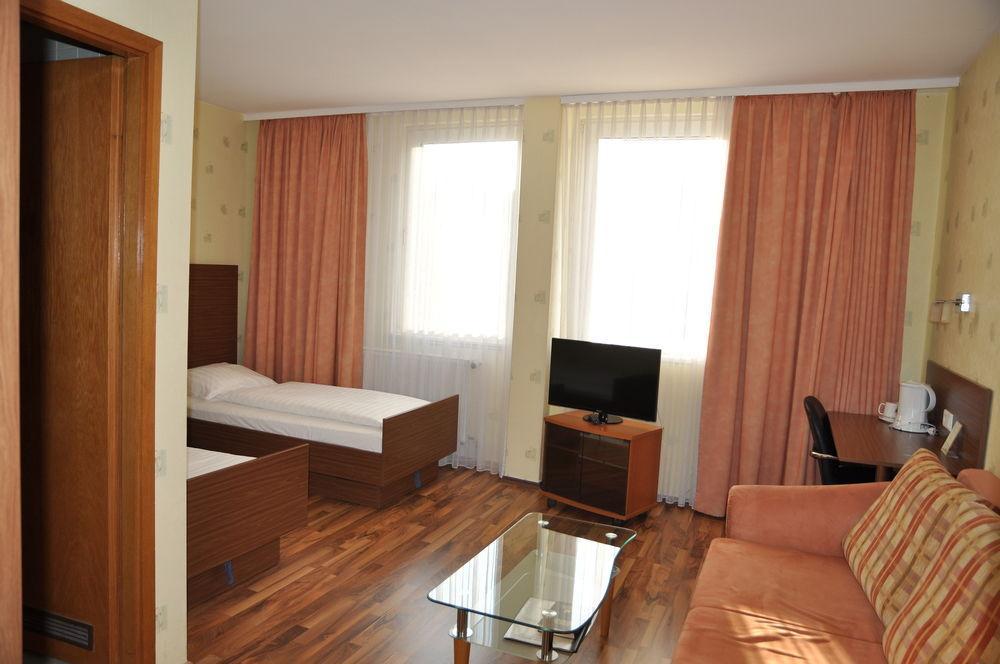 Hotel Astoria Frankfurt nad Menem Zewnętrze zdjęcie