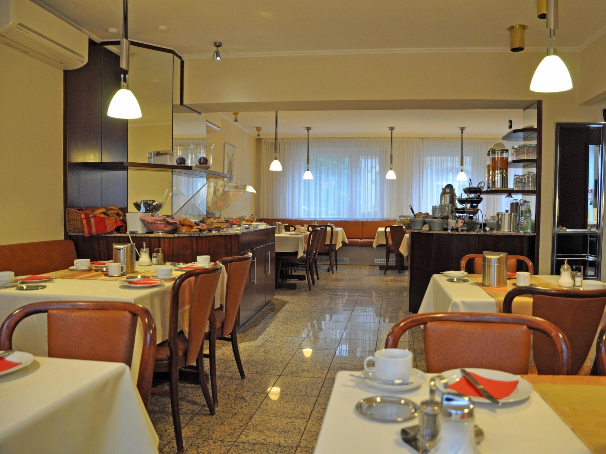 Hotel Astoria Frankfurt nad Menem Zewnętrze zdjęcie