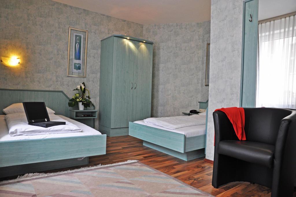 Hotel Astoria Frankfurt nad Menem Zewnętrze zdjęcie